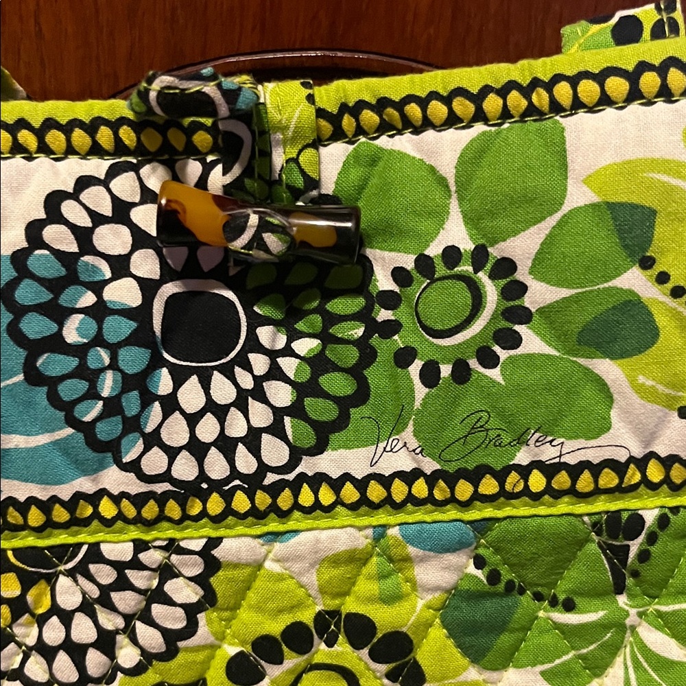 Vera Bradley Floral Tote in Lime and Aqua - Picture 6 of 6
